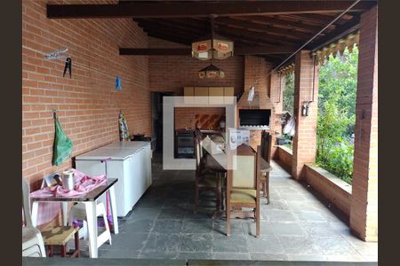 Casa à venda com 5 quartos, 304m² em Ouro Preto, Belo Horizonte