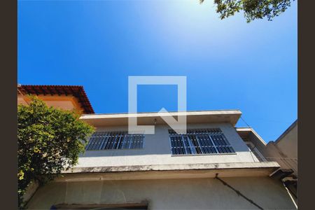 Casa à venda com 3 quartos, 200m² em Vila Tiradentes, São Paulo