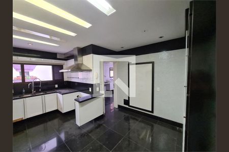 Apartamento à venda com 3 quartos, 222m² em Santana, São Paulo