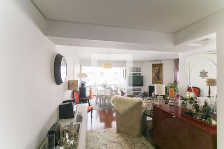 Sala de apartamento à venda com 2 quartos, 135m² em Real Parque, São Paulo