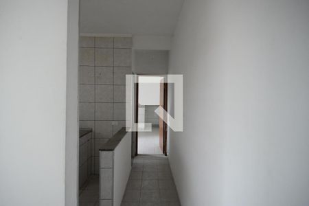 Corredor de apartamento para alugar com 2 quartos, 39m² em Vila São José, São Paulo