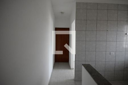 Corredor de apartamento para alugar com 2 quartos, 39m² em Vila São José, São Paulo