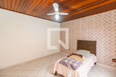 Quarto 1 da Casa 1 de casa à venda com 4 quartos, 210m² em Vila Ponte Rasa, São Paulo