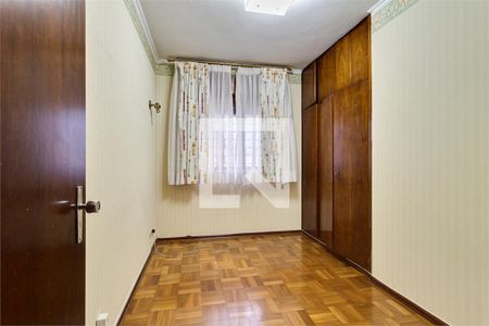 Casa à venda com 3 quartos, 220m² em Jardim Marajoara, São Paulo