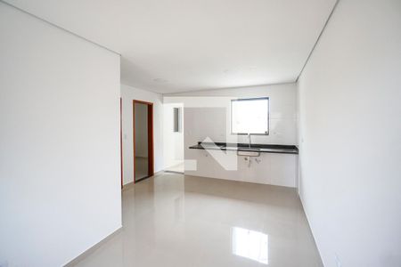 Apartamento para alugar com 40m², 2 quartos e sem vagaSala e cozinha