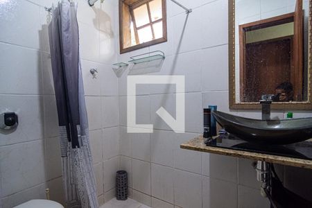 Casa à venda com 95m², 3 quartos e 3 vagas Casa à venda com 95m², 3 quartos e 3 vagasBanheiro Social