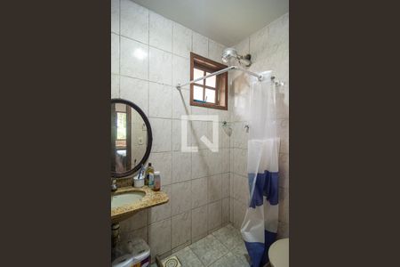 Casa à venda com 95m², 3 quartos e 3 vagas Casa à venda com 95m², 3 quartos e 3 vagasBanheiro da Suíte