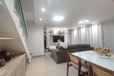 1º Pav - Sala de casa de condomínio à venda com 3 quartos, 150m² em Taquara, Rio de Janeiro