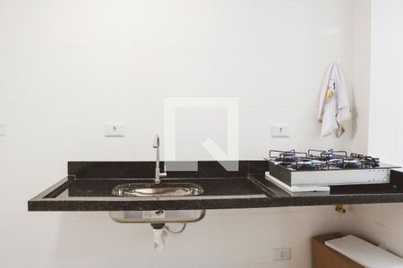 Cozinha de apartamento para alugar com 1 quarto, 29m² em Parada Inglesa, São Paulo