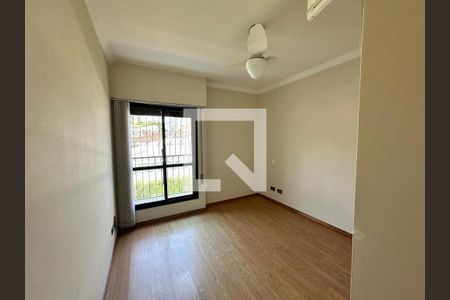 Apartamento à venda com 3 quartos, 230m² em Jardim Santo Amaro, São Paulo