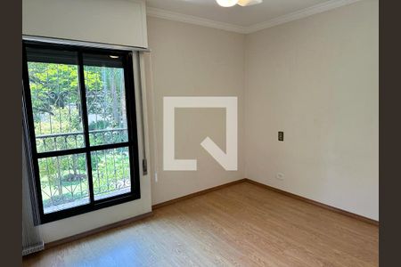 Apartamento à venda com 3 quartos, 230m² em Jardim Santo Amaro, São Paulo