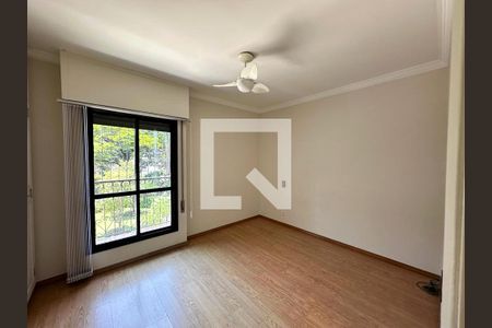 Apartamento à venda com 3 quartos, 230m² em Jardim Santo Amaro, São Paulo