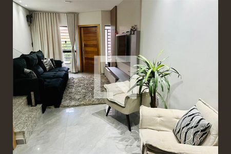 Casa à venda com 3 quartos, 155m² em Vila Carrão, São Paulo