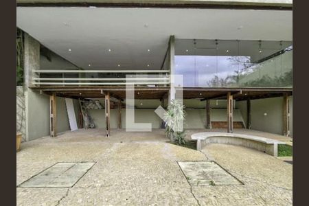 Casa à venda com 5 quartos, 900m² em Paineiras do Morumbi, São Paulo