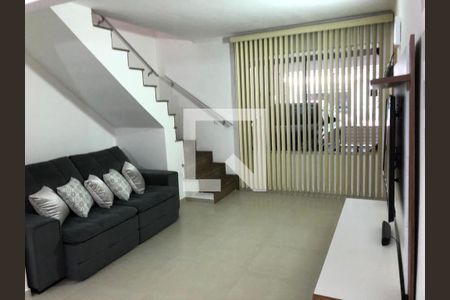 Casa à venda com 3 quartos, 98m² em Conjunto Residencial Sitio Oratorio, São Paulo