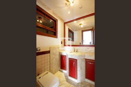 Casa de condomínio à venda com 443m², 4 quartos e 2 vagas Casa de condomínio à venda com 443m², 4 quartos e 2 vagasLavabo