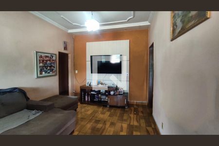 Sala de casa para alugar com 2 quartos, 200m² em Petrolândia, Contagem