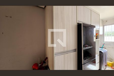 Sala de apartamento à venda com 2 quartos, 47m² em Jardim Tupi, Jundiaí