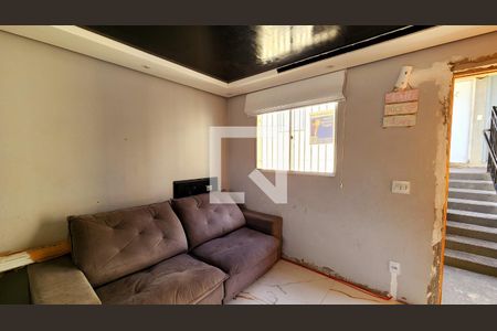 Sala de apartamento à venda com 2 quartos, 47m² em Jardim Tupi, Jundiaí