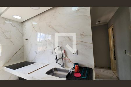 Apartamento à venda com 47m², 2 quartos e 1 vagaCozinha e Área de Serviço