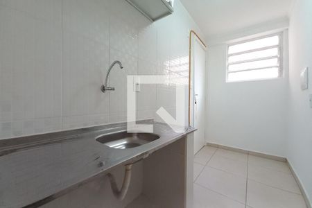 Cozinha de apartamento para alugar com 1 quarto, 40m² em Centro, Campinas