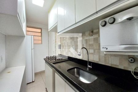 Cozinha de apartamento para alugar com 1 quarto, 42m² em Botafogo, Campinas