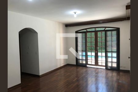 Casa à venda com 3 quartos, 200m² em Jardim Santo Amaro, São Paulo