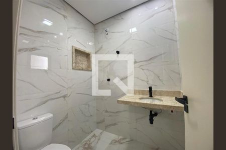 Casa à venda com 3 quartos, 140m² em Vila Mazzei, São Paulo