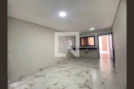 Casa à venda com 3 quartos, 140m² em Vila Mazzei, São Paulo