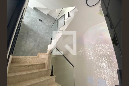 Casa à venda com 3 quartos, 140m² em Vila Mazzei, São Paulo