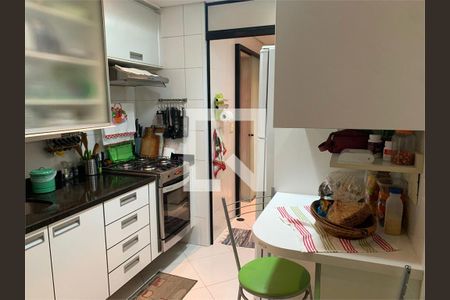 Apartamento à venda com 3 quartos, 76m² em Vila Hamburguesa, São Paulo