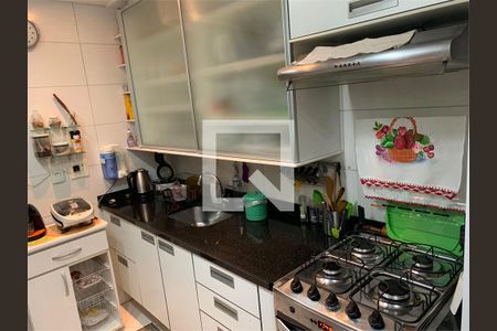 Apartamento à venda com 3 quartos, 76m² em Vila Hamburguesa, São Paulo