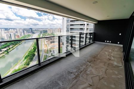 Varanda da Sala de apartamento à venda com 2 quartos, 142m² em Chácara Itaim, São Paulo