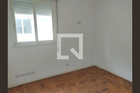 Casa à venda com 3 quartos, 218m² em Vila Cordeiro, São Paulo