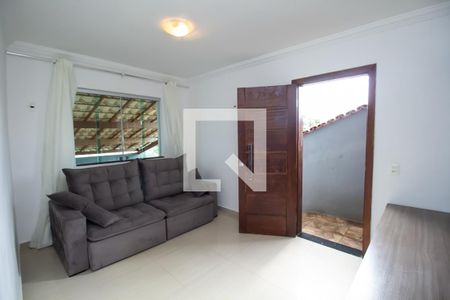 Sala de casa para alugar com 3 quartos, 130m² em Nova Vista, Belo Horizonte