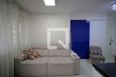 Sala de kitnet/studio à venda com 1 quarto, 49m² em Funcionários, Belo Horizonte