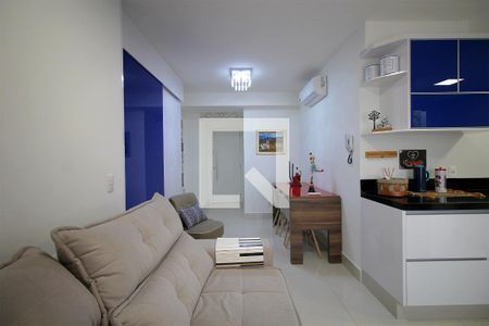 Sala de kitnet/studio à venda com 1 quarto, 49m² em Funcionários, Belo Horizonte