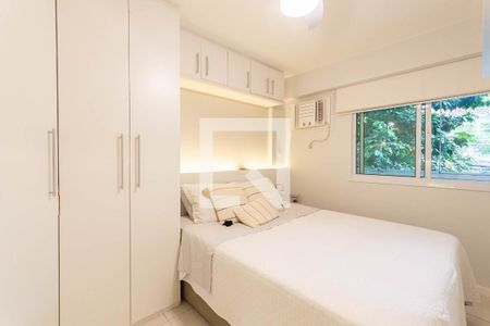 Suíte de apartamento à venda com 2 quartos, 68m² em Tijuca, Rio de Janeiro