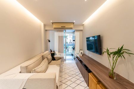 Sala de apartamento à venda com 2 quartos, 68m² em Tijuca, Rio de Janeiro