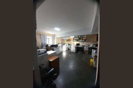 Casa à venda com 4 quartos, 450m² em Jardim Guapira, São Paulo