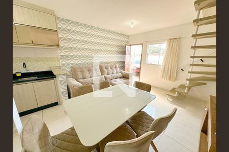 Sala de apartamento para alugar com 2 quartos, 65m² em Ingleses do Rio Vermelho, Florianópolis