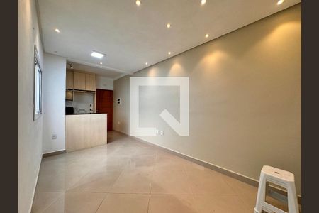 Sala de apartamento à venda com 2 quartos, 45m² em Vila Guaraciaba, Santo André