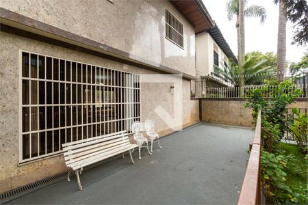 Casa à venda com 3 quartos, 270m² em Jardim Prudência, São Paulo