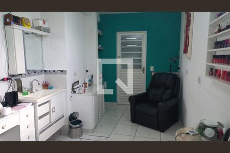 Casa à venda com 2 quartos, 80m² em Chora Menino, São Paulo