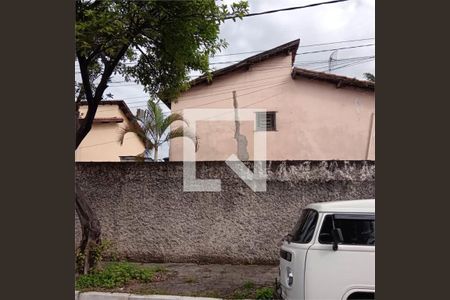 Casa à venda com 2 quartos, 105m² em Parque Edu Chaves, São Paulo