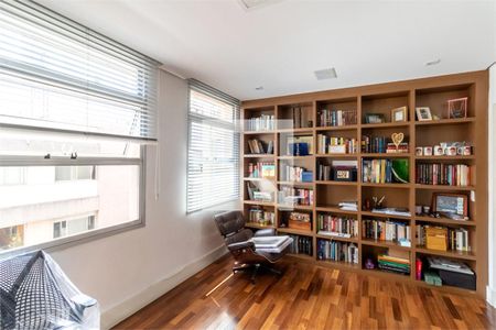 Apartamento à venda com 4 quartos, 339m² em Cerqueira César, São Paulo