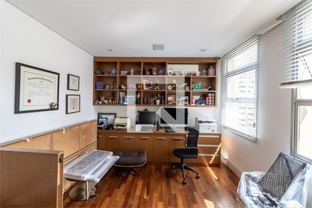 Apartamento à venda com 4 quartos, 339m² em Cerqueira César, São Paulo