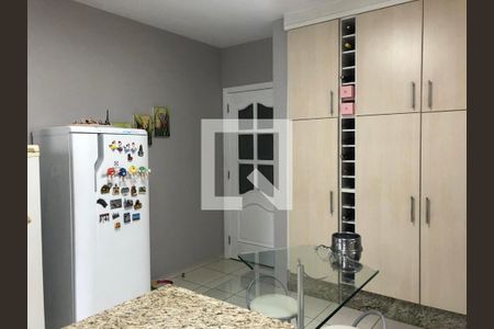 Casa à venda com 3 quartos, 250m² em Água Fria, São Paulo