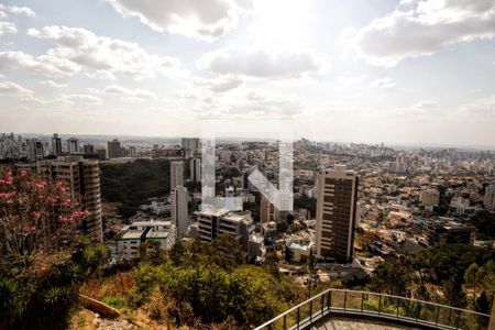 vista de apartamento à venda com 4 quartos, 225m² em Santa Lúcia, Belo Horizonte