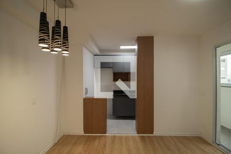 Sala e Cozinha de apartamento à venda com 2 quartos, 42m² em Vila Guilherme, São Paulo